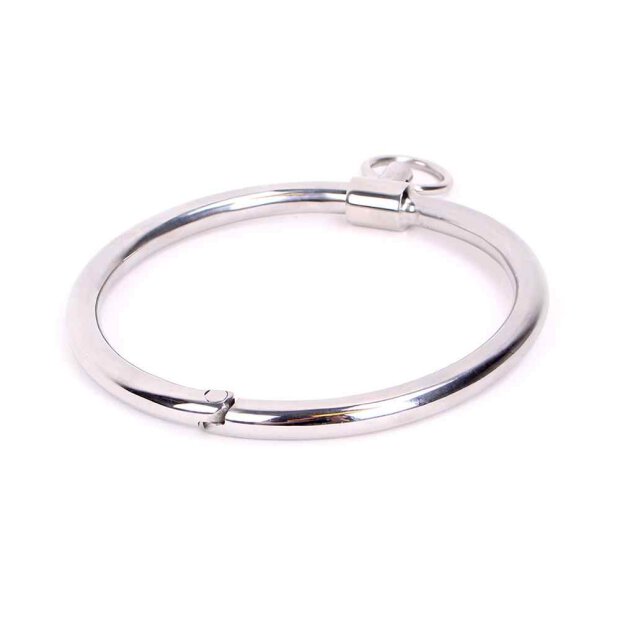 Cathedral Round Collar Keyless Gem M