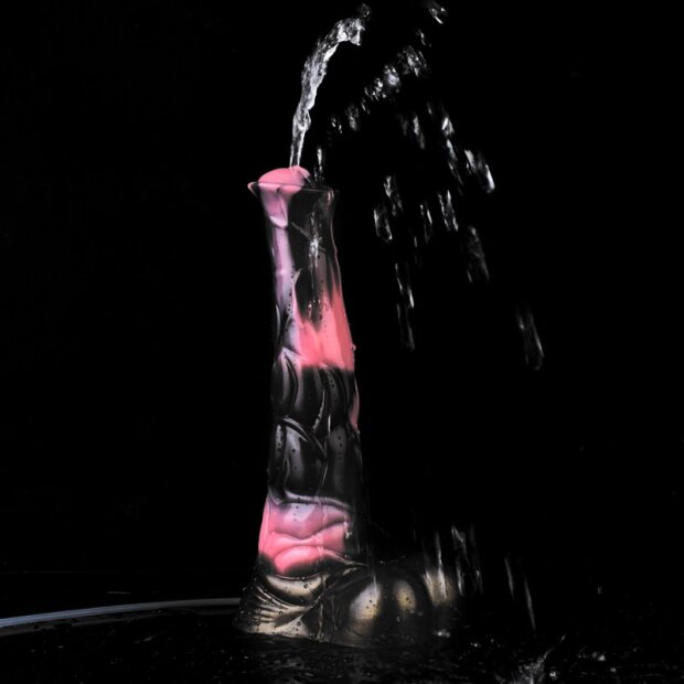Bad Horse Limos cum dildo 22 cm