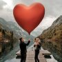 XXL heart shaped balloon 140 cm height