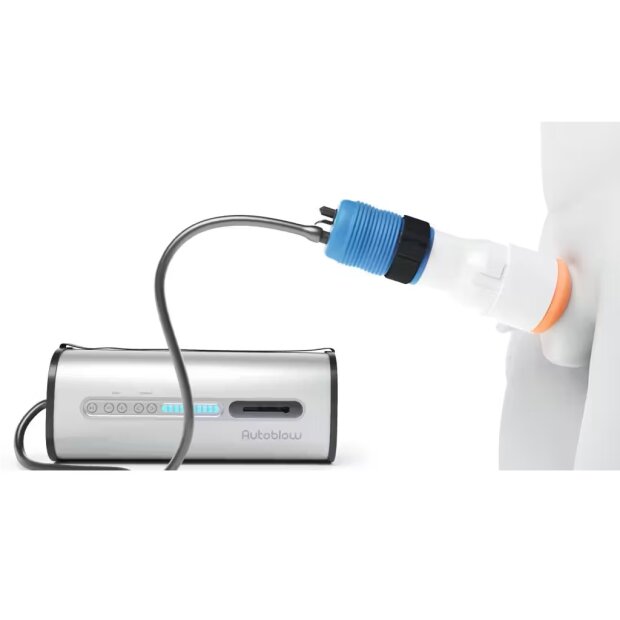 Autoblow VacuGLIDE + Masturbator Adapter + FLESHLIGHT Kazumi Kumzumi